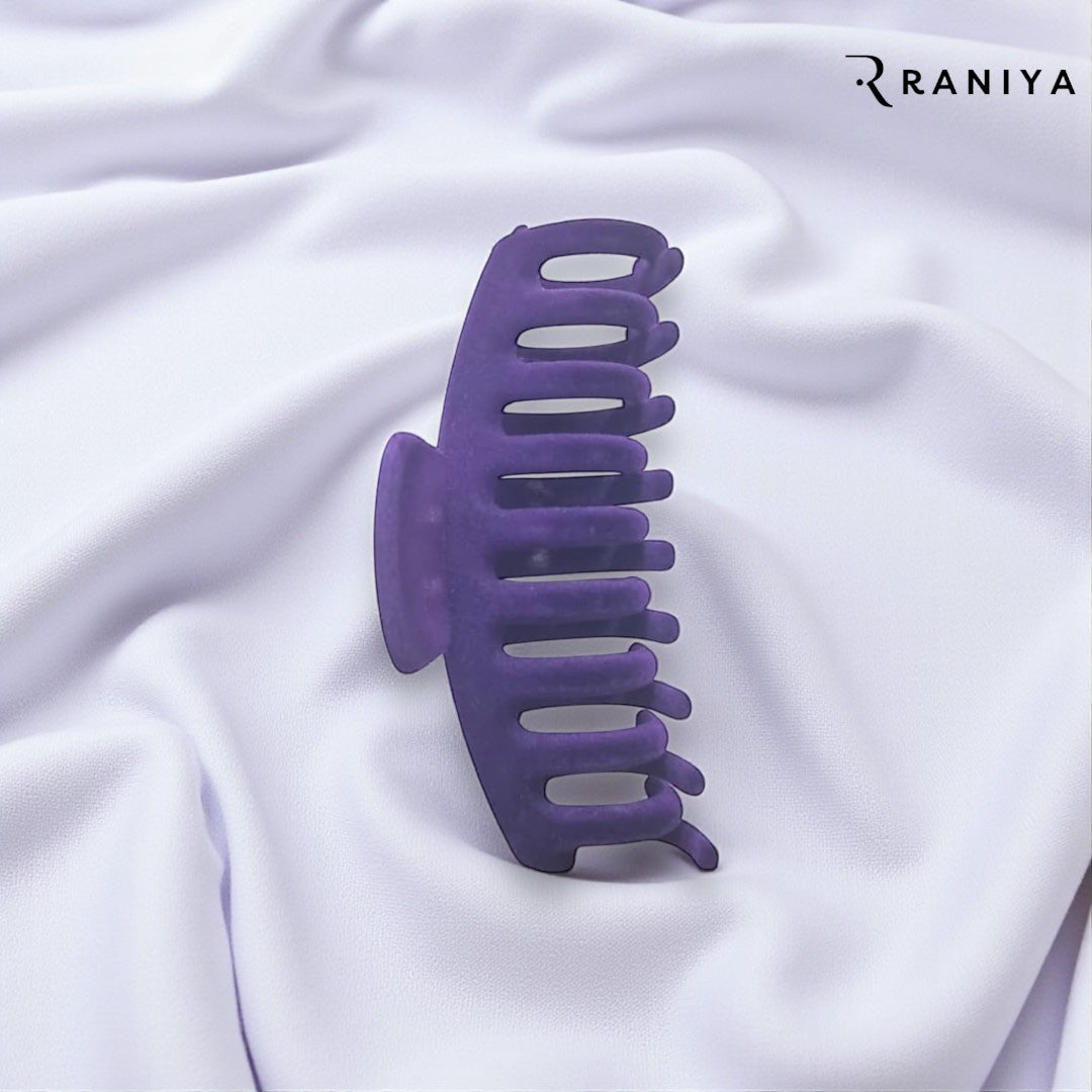 Raniya Purple claw hair clip