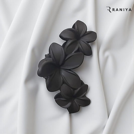 Raniya Triple Flower Gray Hair Clip