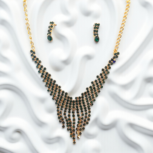 Raniya Vintage Green Rhinestone Gold Necklace set