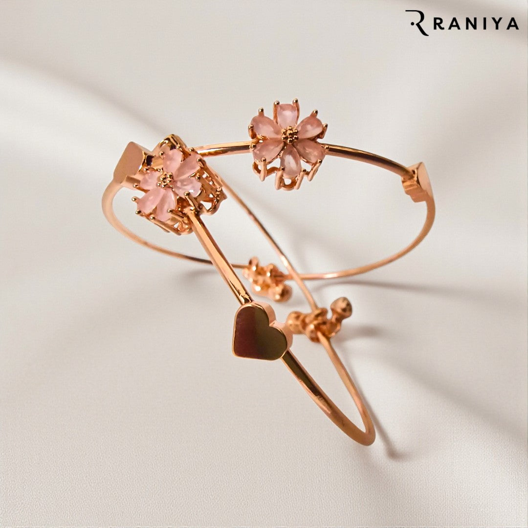 Cute Love Shape Style Fashion Cuff Bangle