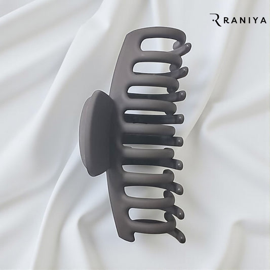 Raniya Neutral Gray Claw Hair Clip