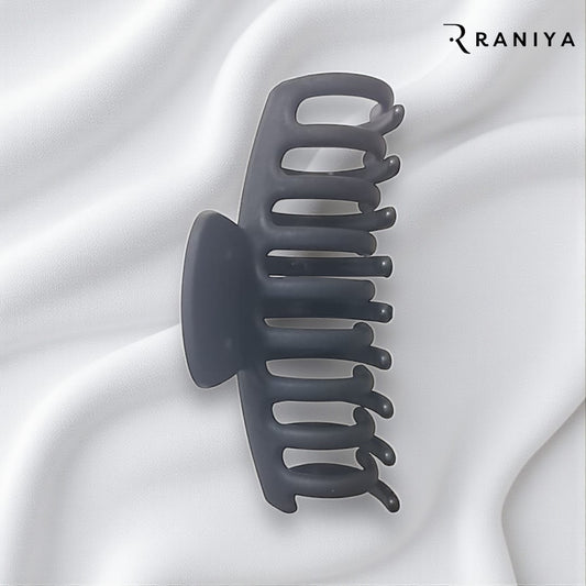 Raniya Black Claw Hair Clip