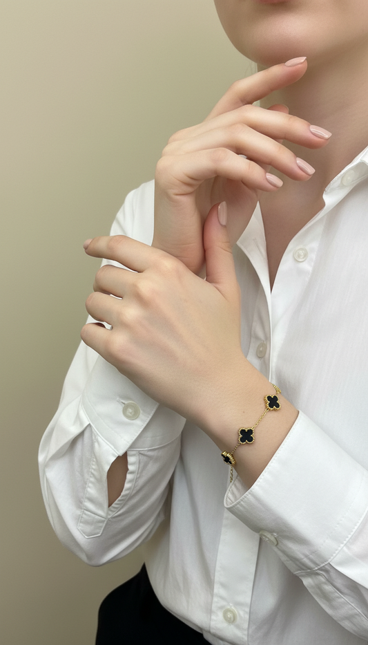 Raniya Magic Moments Bracelet