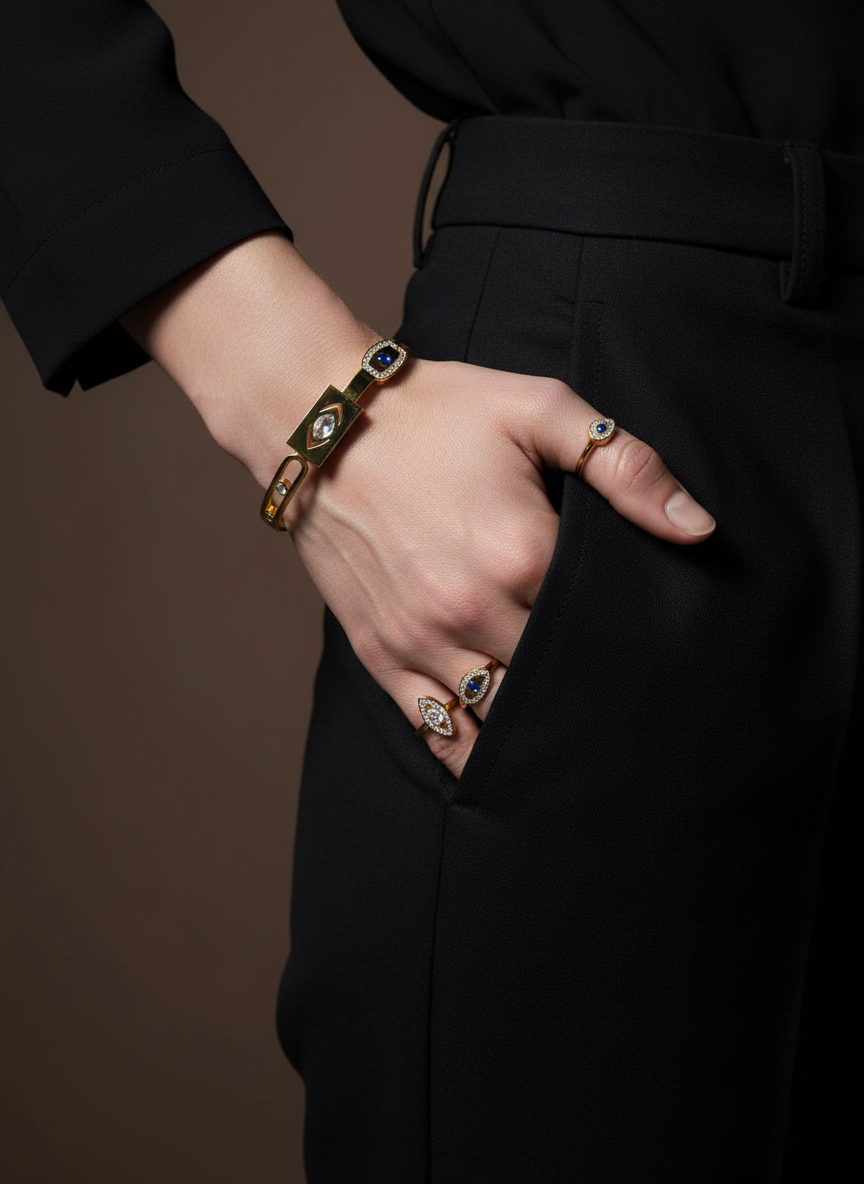 Raniya Motif CZ Gold Bracelet