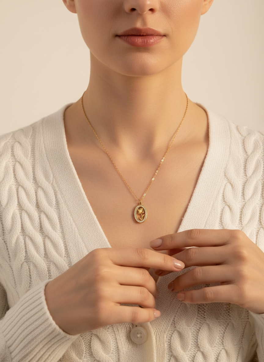 Raniya Ornate Profile Pendant